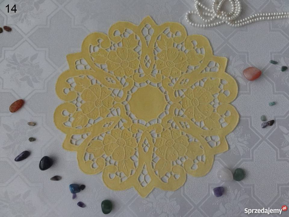 Serwetki kolorowe żółte wyszywane haft odcienie żółtego Obrusy i serwety Lublin