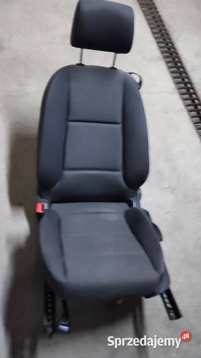 FOTELLEWY AUDI A 3 8 P 3 DRZWIOWY dolnośląskie