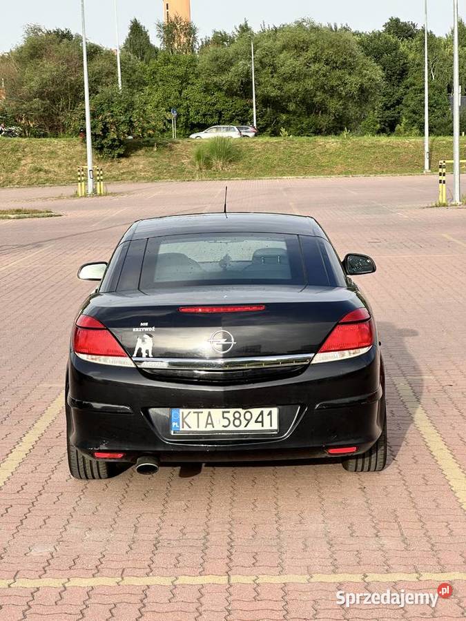OPEL ASTRA TWINTOP kabriolet 16 2010 Tarnów