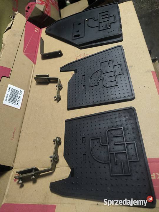 Fiat 126p chlapacze uchwyty osobowe Stalowa Wola