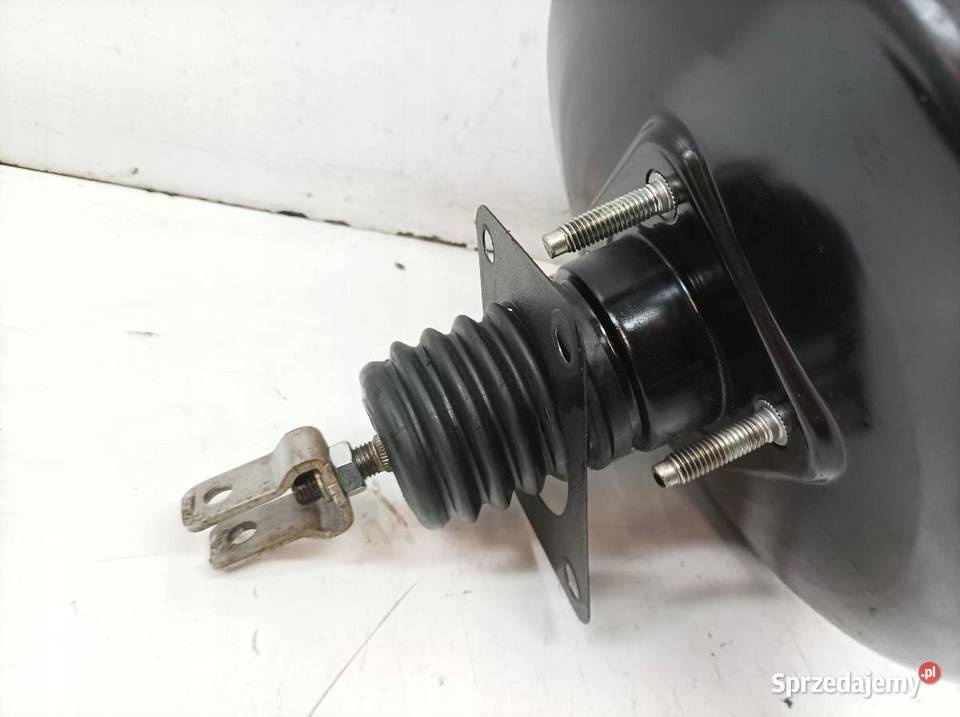 POMPA HAMULCOWA SERWO 13101018520 Toyota VersoS osobowe świętokrzyskie sprzedam