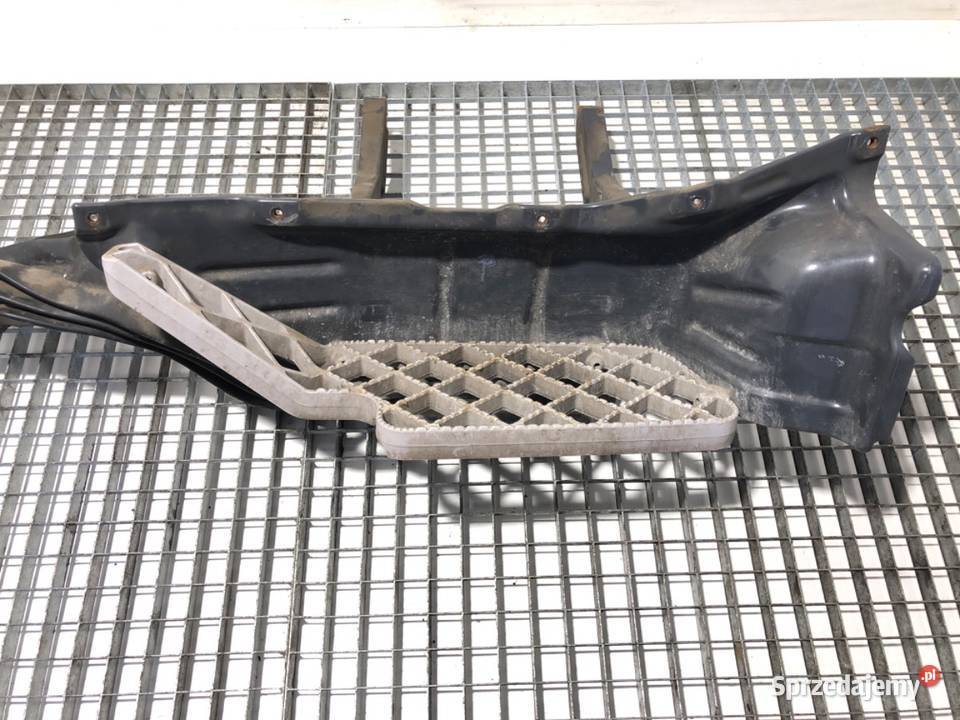 STOPIEŃ KABINY PRAWY SCANIA 4 series 117 420 ciężarowe