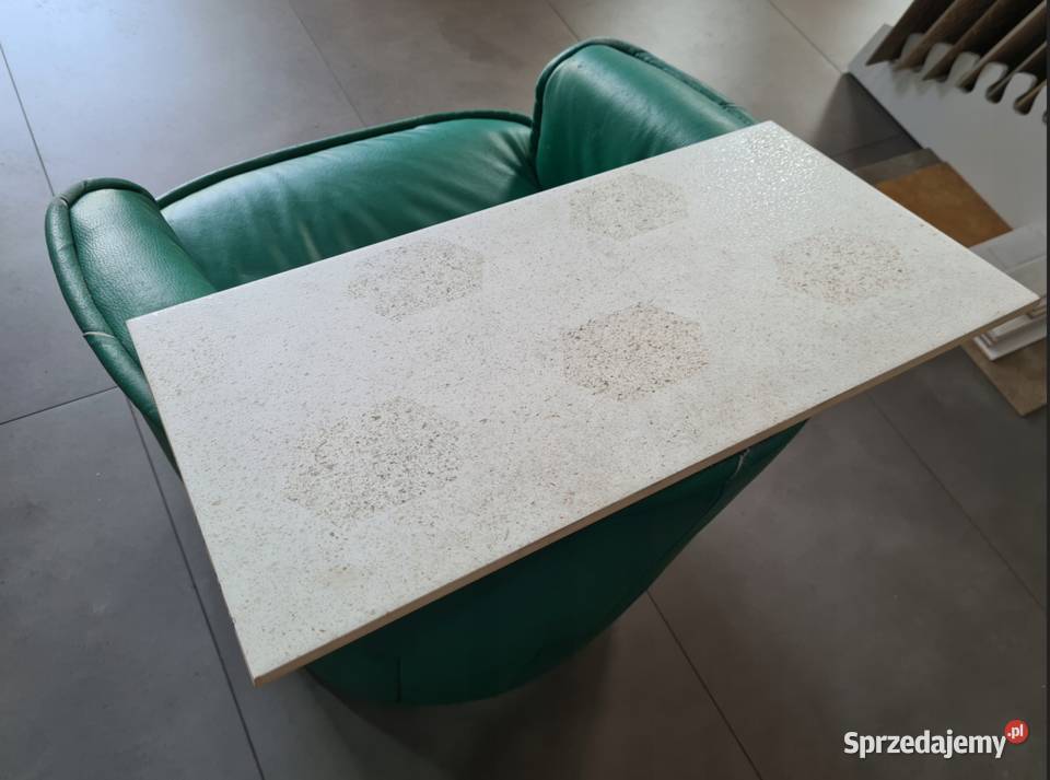 PŁYTKA ŚCIENNA ELBA HEX 308X608 GAT 3 łódzkie