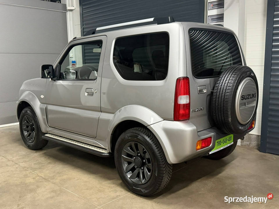 Suzuki Jimny 70tyśkm Perfekcyjny Serwis ASO napęd 4x4 Chechło