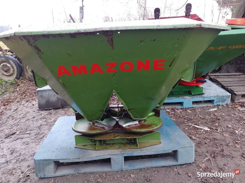 Rozsiewacz 600l diadem Do rozsiewaczy i rozrzutników Jastrzębia