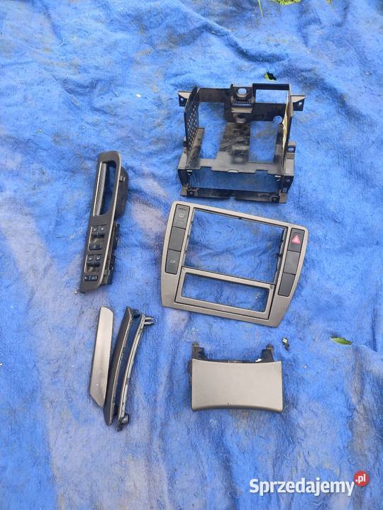 Dekory Ramka 2 Din Popielniczka Passat B5 p4 osobowe Osłony i zaślepki Myszków sprzedam