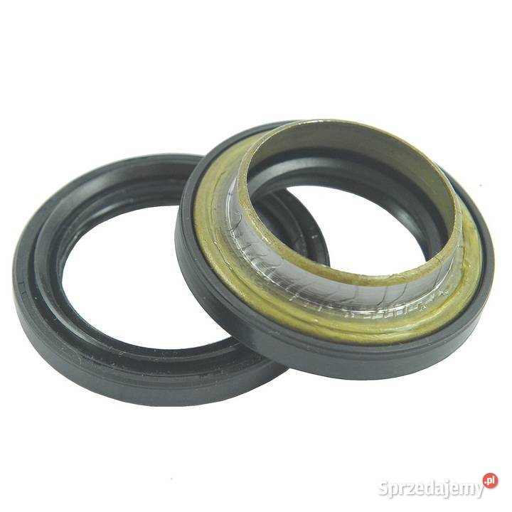 Uszczelniacz kasetowy 40 x 62 x 1718 mm Kubota Skrzynia biegów Tajęcina sprzedam