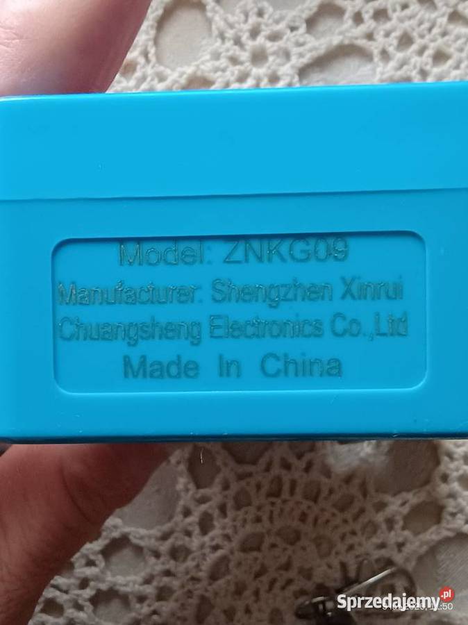 Automatyczny wyłącznik akumulatora z pilotami Strażów