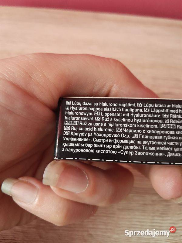 Lśniąca szminka z kwasem hialuronowym 36g Soft śląskie Siewierz sprzedam