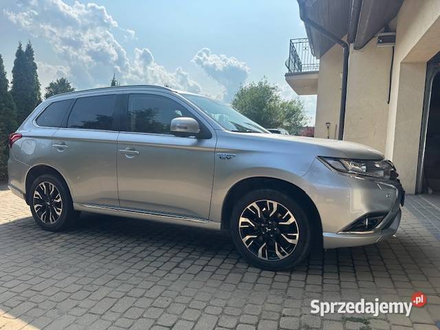 Mitsubishi Outlander Pług In Full Bezwypadkowy 2 automatyczna pomorskie Gdańsk