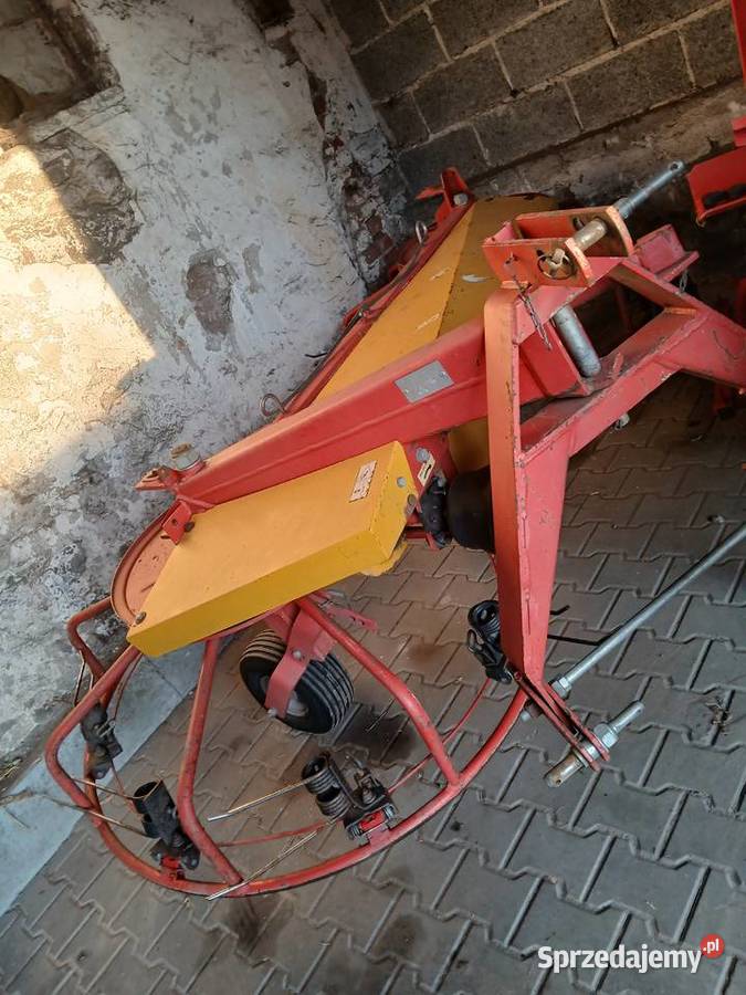 Przetrząsarko zgrabiarka pomarol Wyczółki