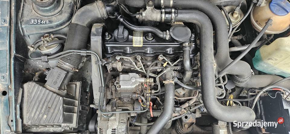 PROJEKT VW Passat B4 KOMBI 19 TDI 110 HAK manualna Majdan Ostrowski