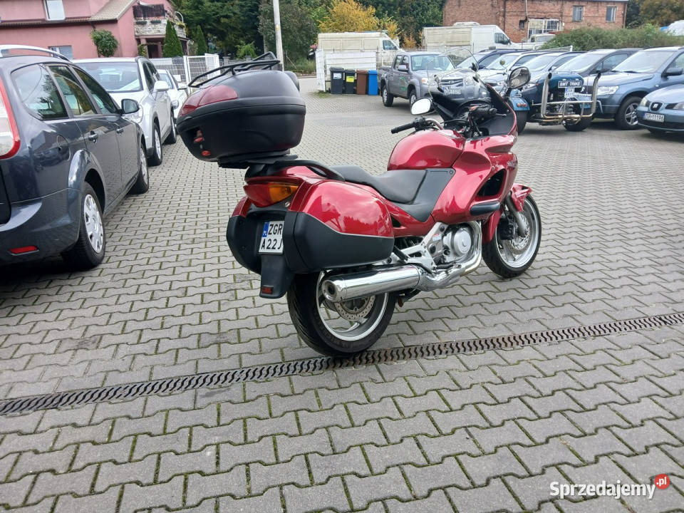 Honda NTV NTV 650 DEAUVILLE stan bezwypadkowy zachodniopomorskie Gryfino