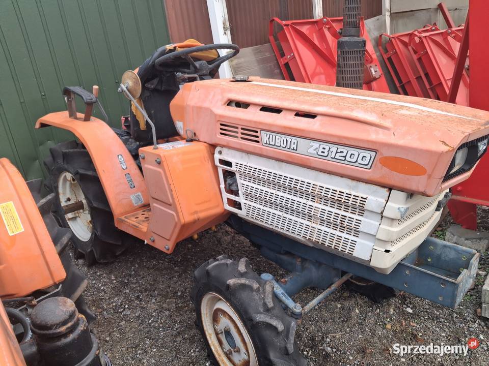 Kubota B1200 4x4 Konary