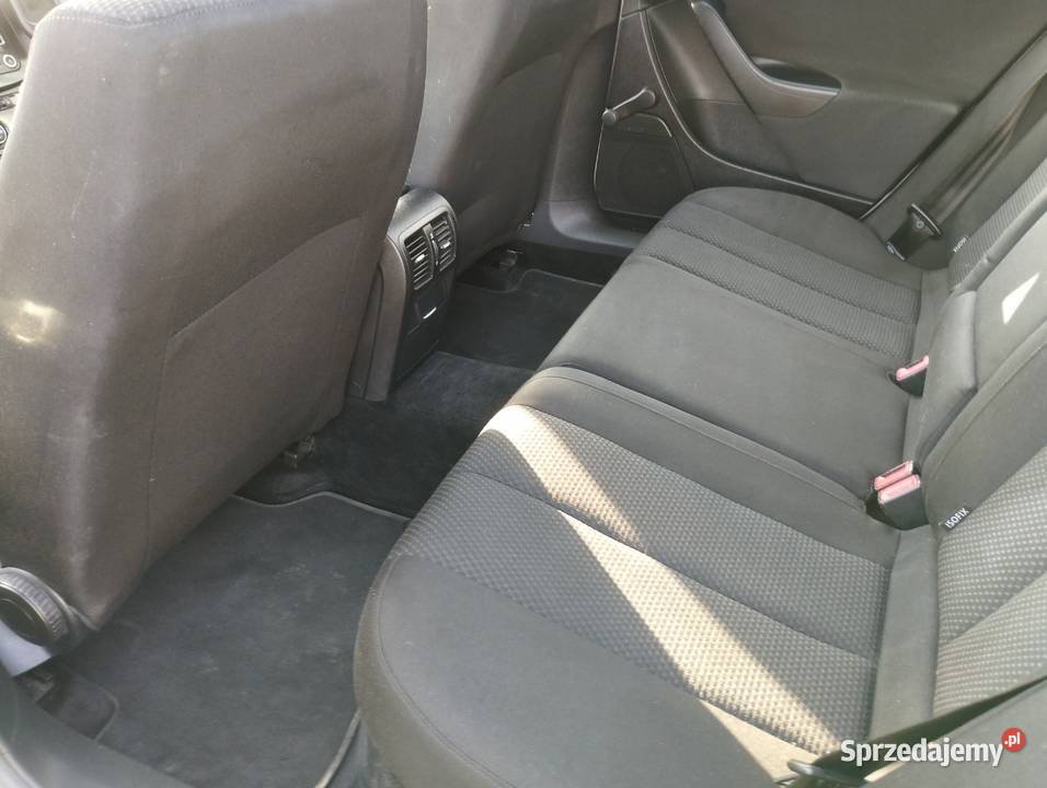 Mam do sprzedania VW passat stan techniczny b ABS