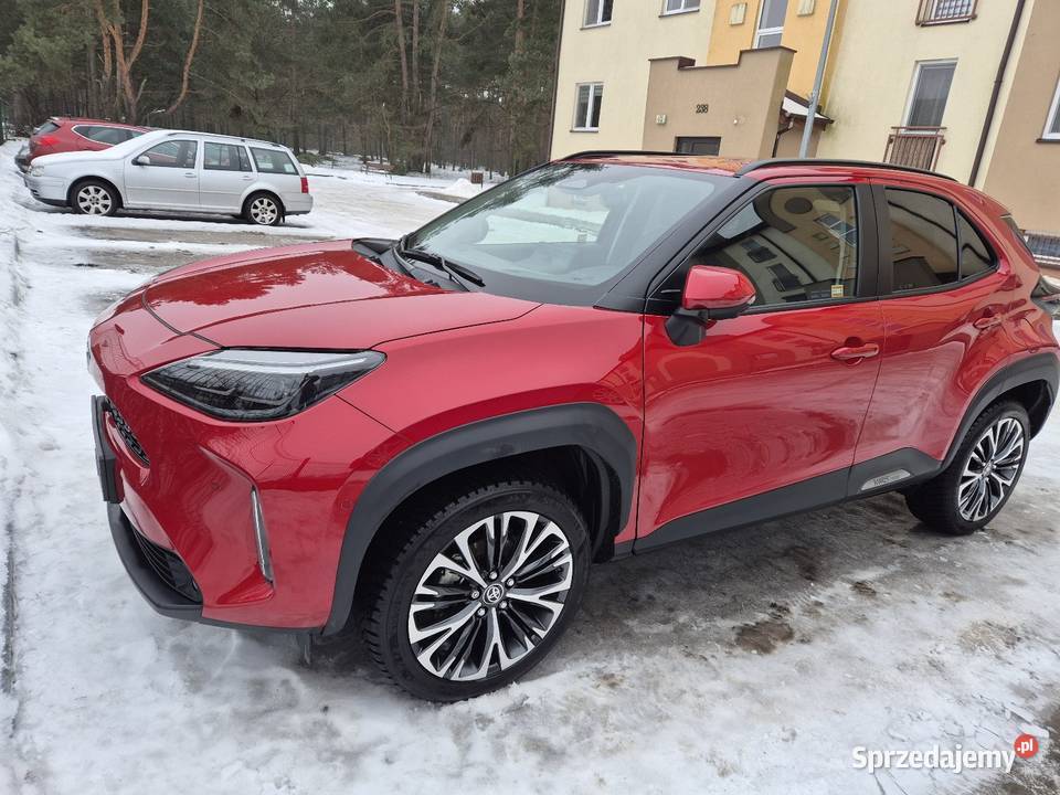 Yaris Cross 2024 Executive pakiet TECH 5 letnia 4/5