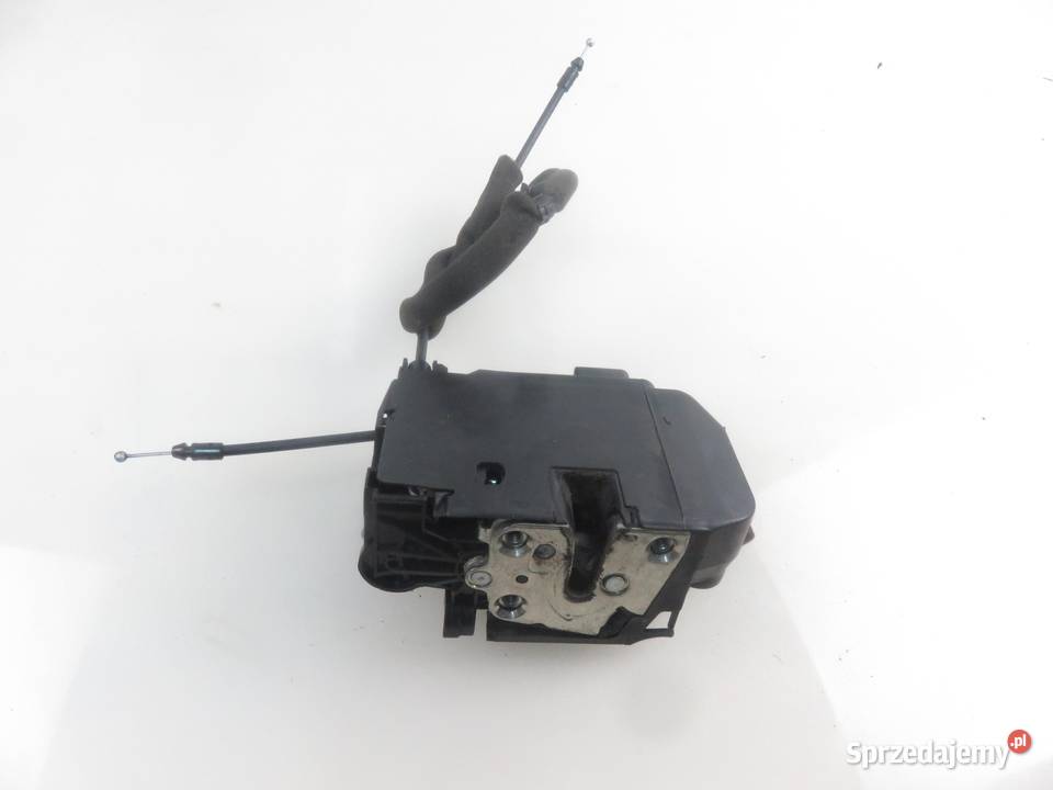 ZAMEK PRAWY PRZEDNI IVECO DAILY VI Furgon