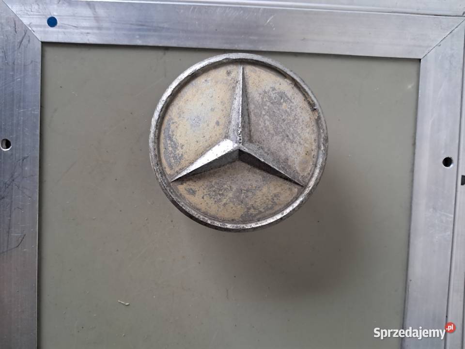 Dekielek Mercedes aluminiowy 75 mm Dekielki