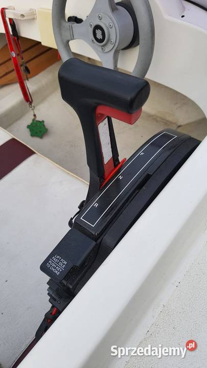 Łódź motorowa IBIS Wągrowiec