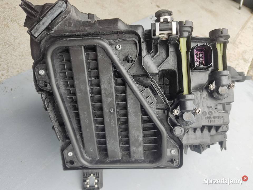 Lampa lewy przód audi Q3 2021r dolnośląskie Raciborowice Dolne sprzedam