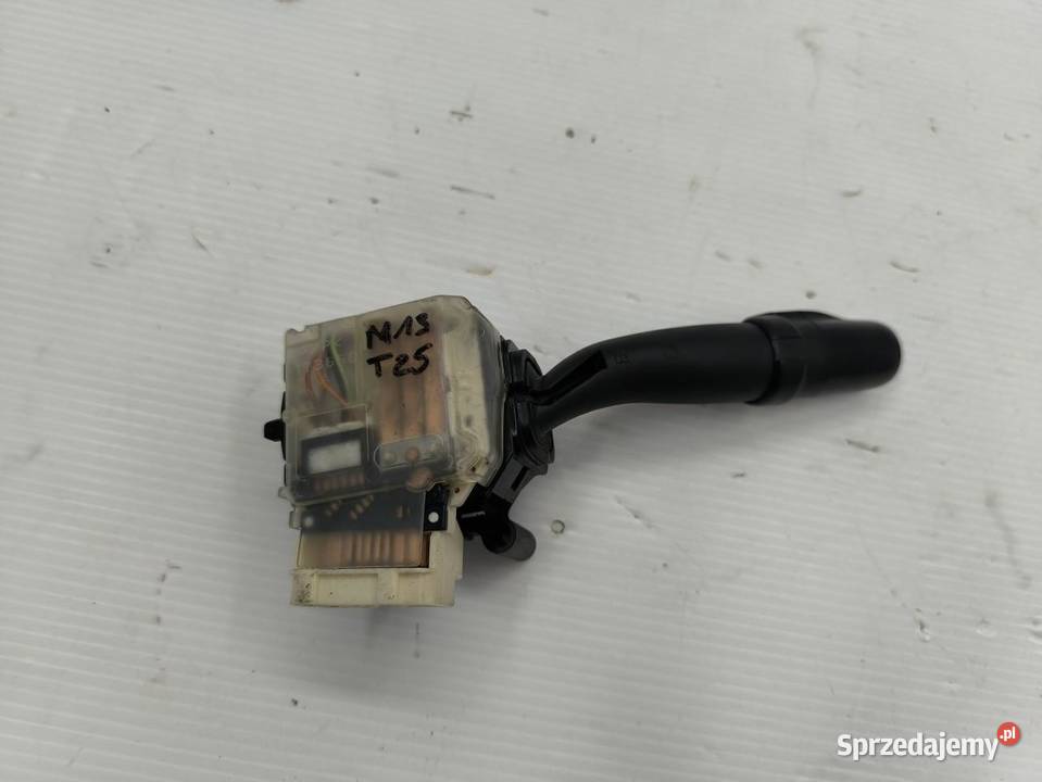 PRZEŁĄCZNIK ŚWIATEŁ MANETKA TOYOTA AVENSIS II