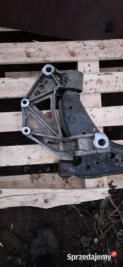 Wachacz lewy Vw Polo 9N osobowe pomorskie Słupsk