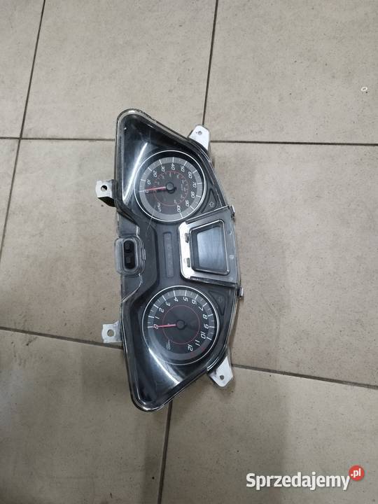 Licznik zegar honda Forza 125 Słodków-Kolonia sprzedam