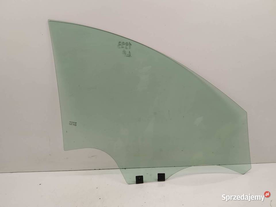 SZYBA DRZWI LEWY PRZÓD 18 R SEDAN 4D SAINT Szyby świętokrzyskie sprzedam