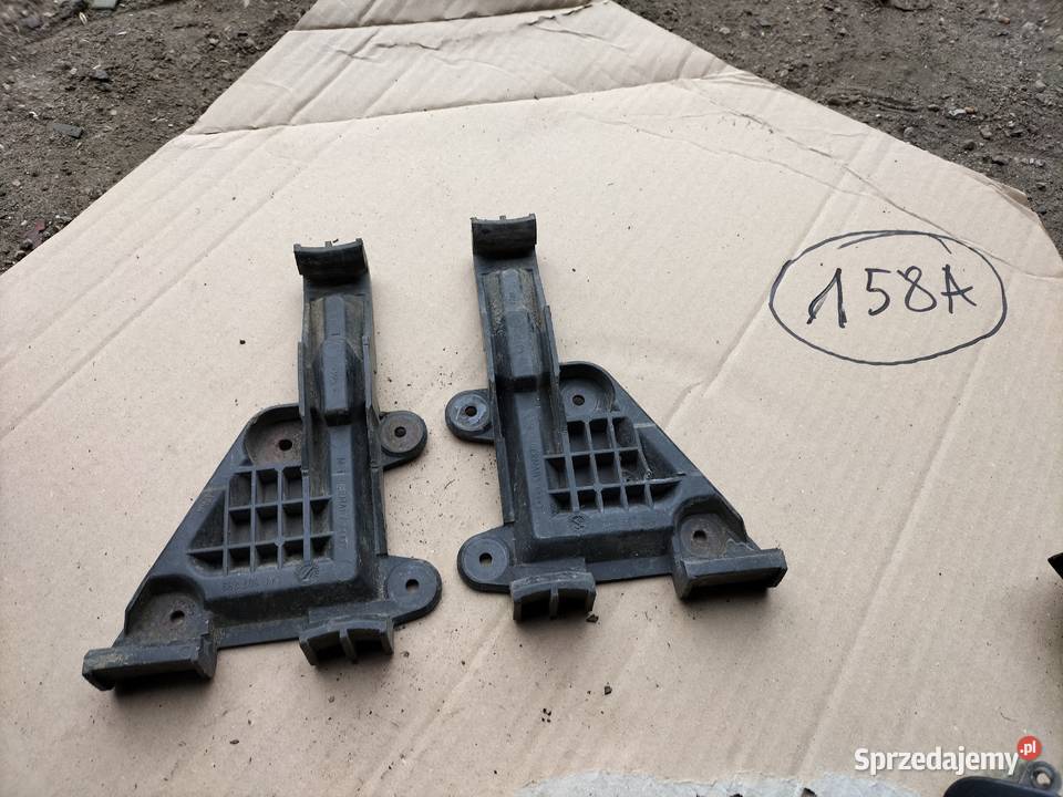 AUDI 80 B4 80B4 UCHWYT MOCOWANIE ŚLIZG ZDERZAKA Pozostałe Kamień-Kolonia