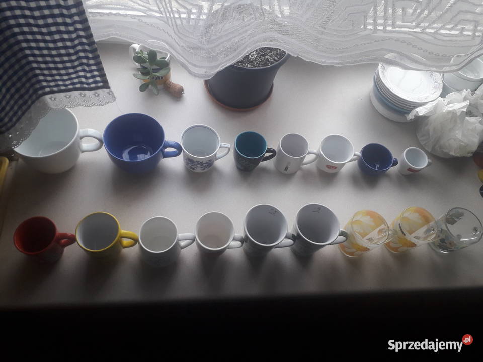 Zestaw kubeczków każdy inny wielokolorowy Warszawa sprzedam