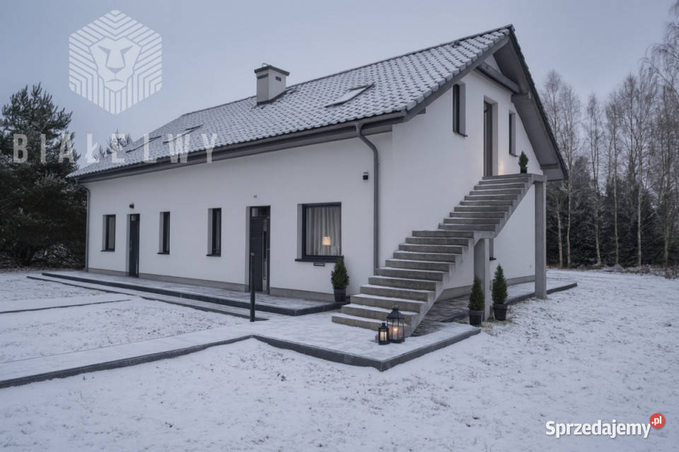 sprzedaży mieszkania 140m2 4pok Dąbrowa