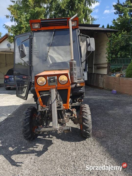 Ciągniczek Kubota 16 4x4 Pozostałe sprzedam