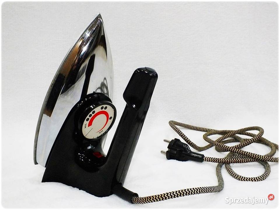 Solidne Żelazko Retro z GDR czasy komunizmu Żary
