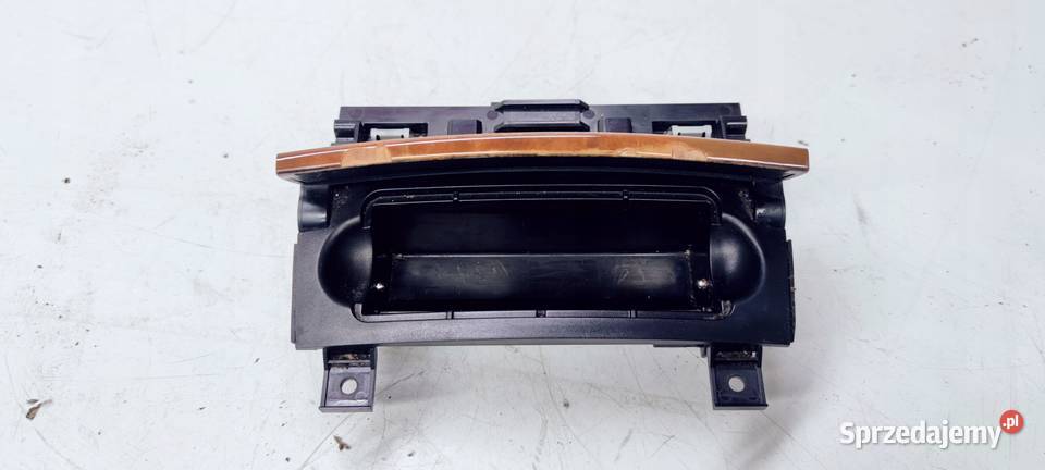 POPIELNICZKA PRZÓD AUDI A3 8P LIFT 8P0857951 5TQ Przystajń