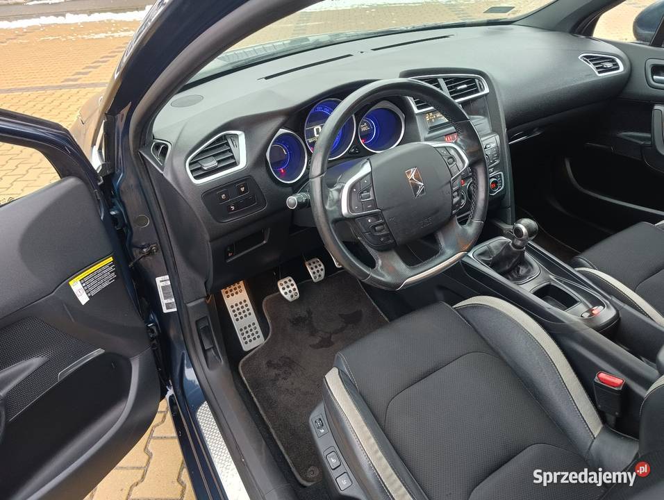 Citron DS4 CITROEN DS4 16 VTI 120 przebieg 169 Bychawa sprzedam