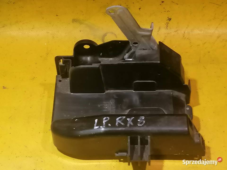 zamek drzwi przód lewy Mazda RX8 r0312