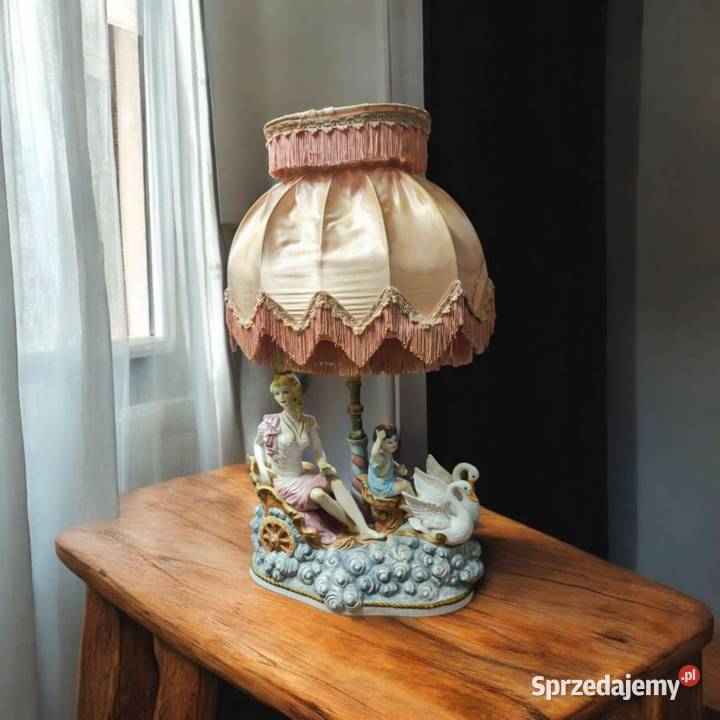 Porcelanowa lampa Capodiamonte dolnośląskie Łagiewniki