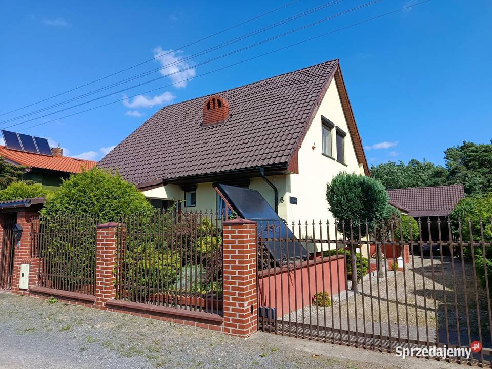 Dom z pięknym ogrodem lasu bez pośredników Cybinka