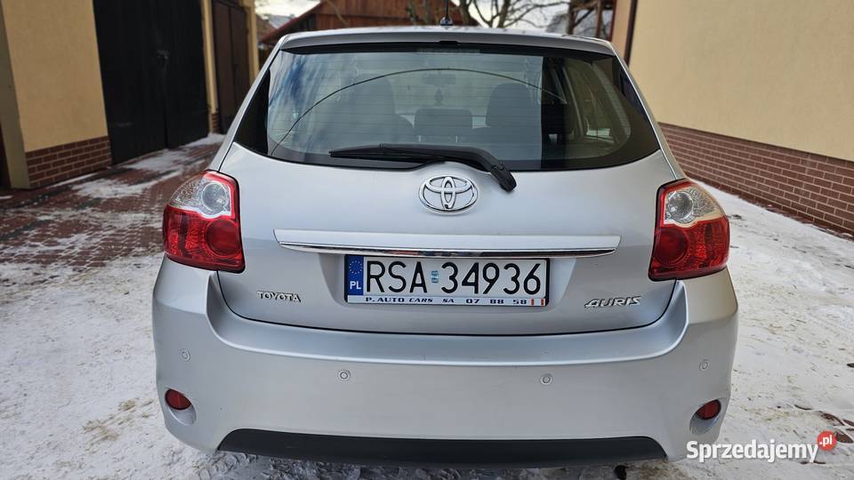 Toyota Auris 20D4D 126 2011 Lift Film Salon Zarszyn