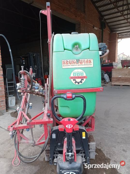 OPRYSKIWACZ KRUKOWIAK 800L Kutno