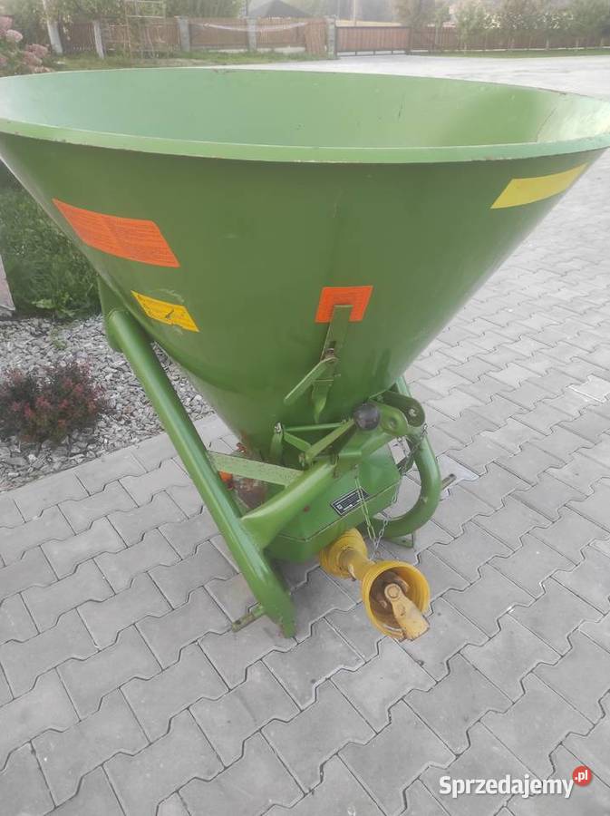 Rozsiewacz nawozów Amazone lejek świętokrzyskie Radoszyce