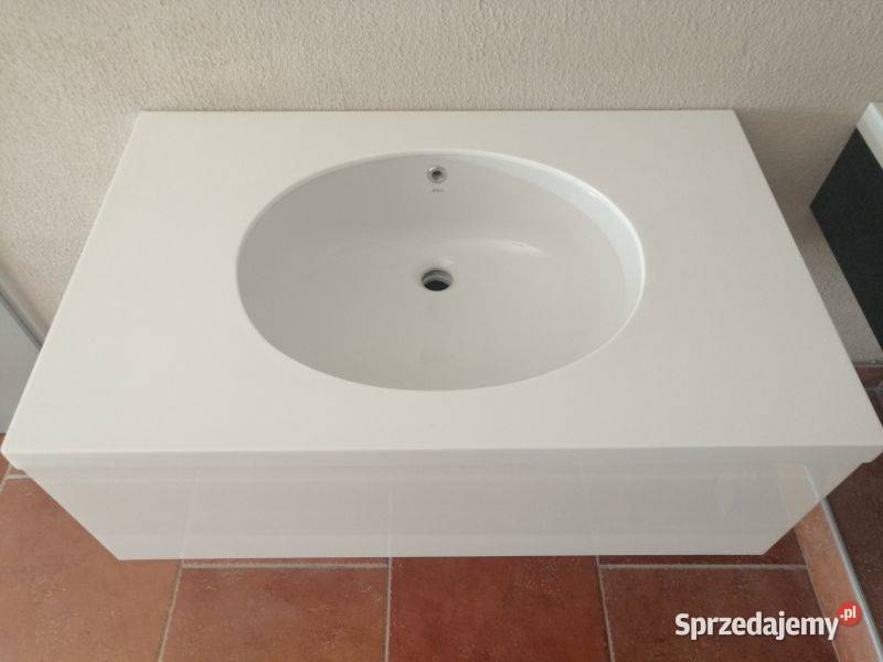 Szafki podwieszane z blatem z Corianu do Komorniki