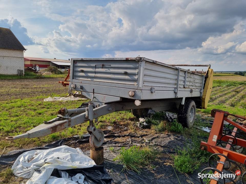 Rozrzutnik obornika polski agromet nieuszkodzony Nawożenie Piotrków Trybunalski