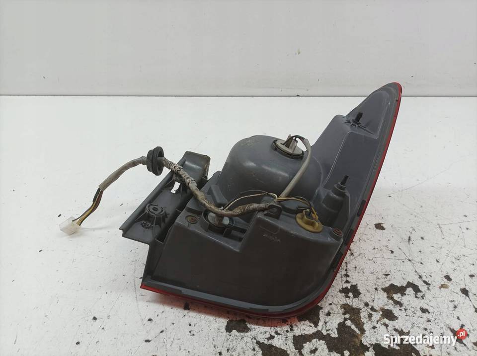 LAMPA TYŁ LEWA SEDAN Chevrolet Cruze I 2008 2014