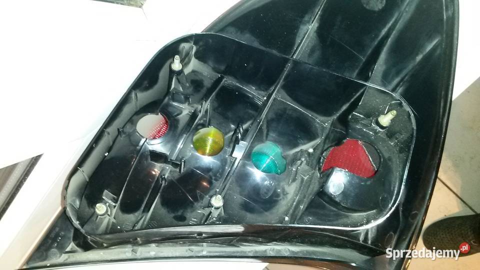 Mercedes lampa tył prawa Mercedes W 203 Coupe Poznań