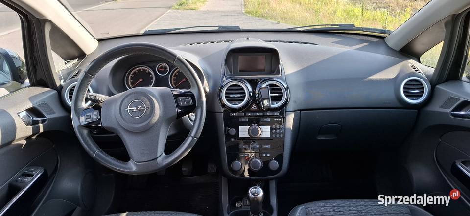 Opel Corsa 14 benzyna 87 2014r Klima Tempomat aluminiowe felgi Dąbrowa Górnicza