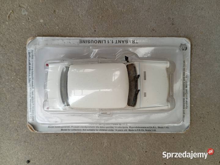 TRABANT 11 LIMOUSINE model kolekcja 143 kultowe