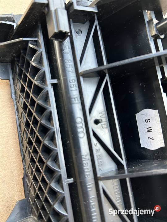Popielniczka Audi a4 b6 b7 8e0857951f Pozostałe Bydgoszcz sprzedam