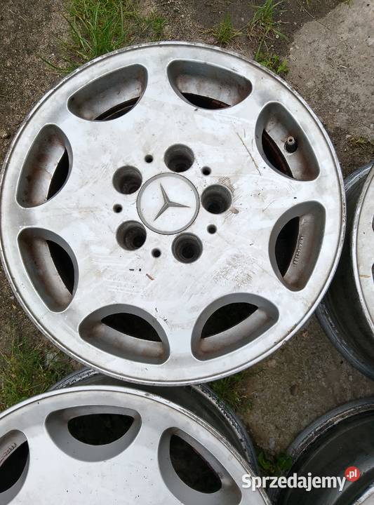 Felgi aluminiowe15 komplet4 sztukiMercedes Benz Dobrodzień