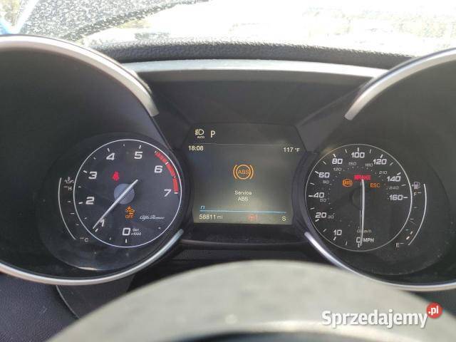 ALFA ROMEO GIULIA produkcji 2020 z USA 2000cm3 Warszawa
